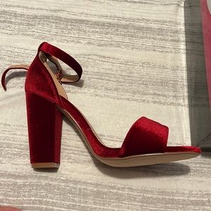 Ashley Stewart heels